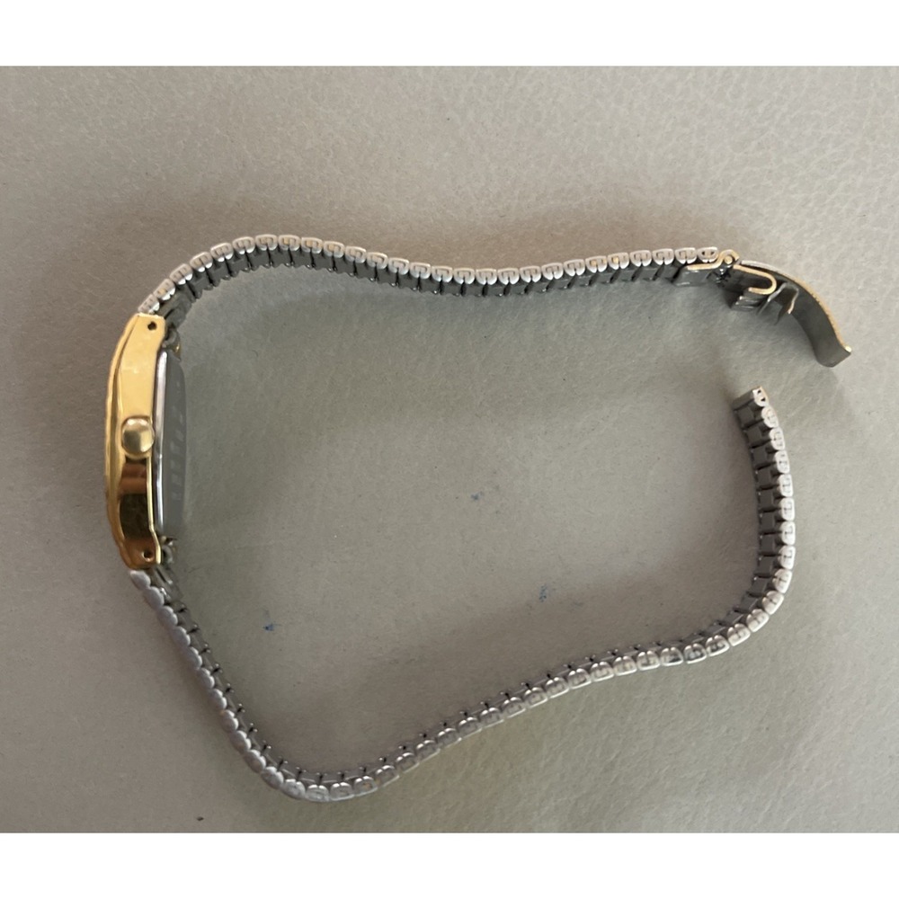 Vintage Seiko 2P21-5020 Women's Wristwatch Gold Dress *Needs Battery & Clasp* - Picture 5 of 8